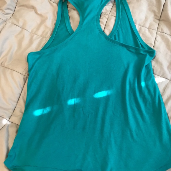 Nike tank top - Picture 4 of 4